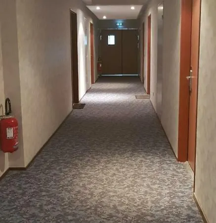 Appartement ensoleillé au pied du Futuroscope Chasseneuil-du-Poitou Extérieur photo